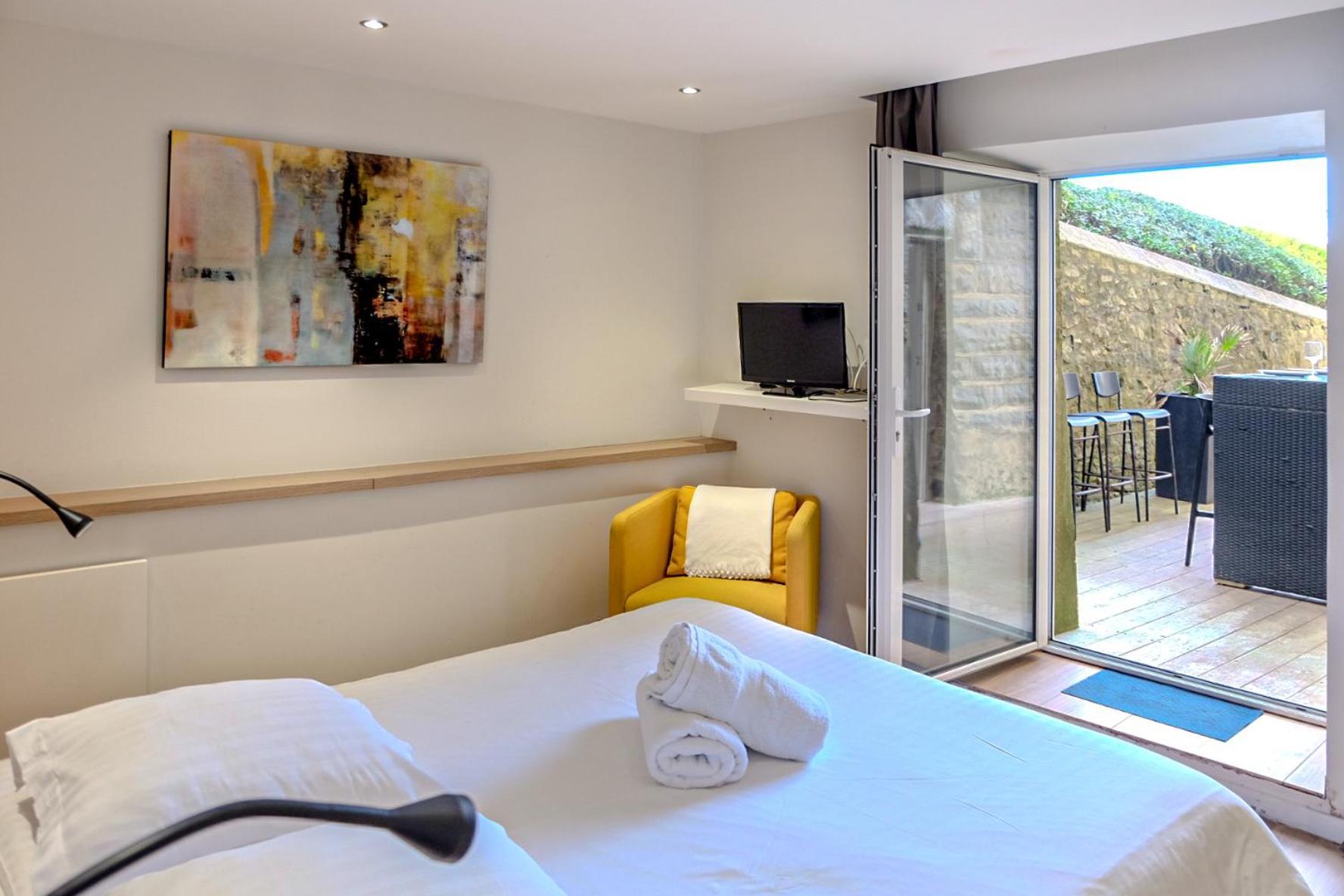 Magnifique Appartement Avec Terrasse, Parking Et Vue Sur L'Ocean Pour 5 비아히쯔 외부 사진
